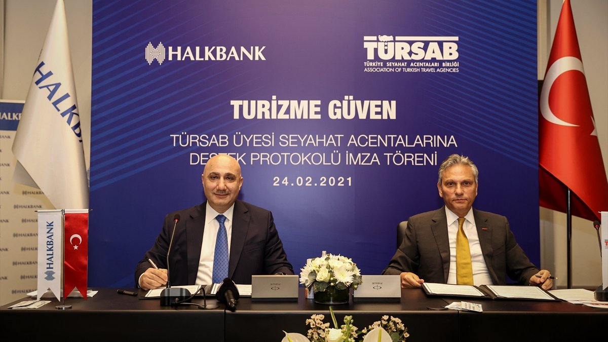 Halkbank'tan 'TÜRSAB Üyesi Seyahat Acentelerine Destek Paketi'