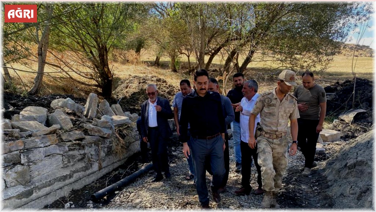 Hamur Kaymakamı Yıldırım, ilçeye bağlı köylerde incelemelerde bulundu