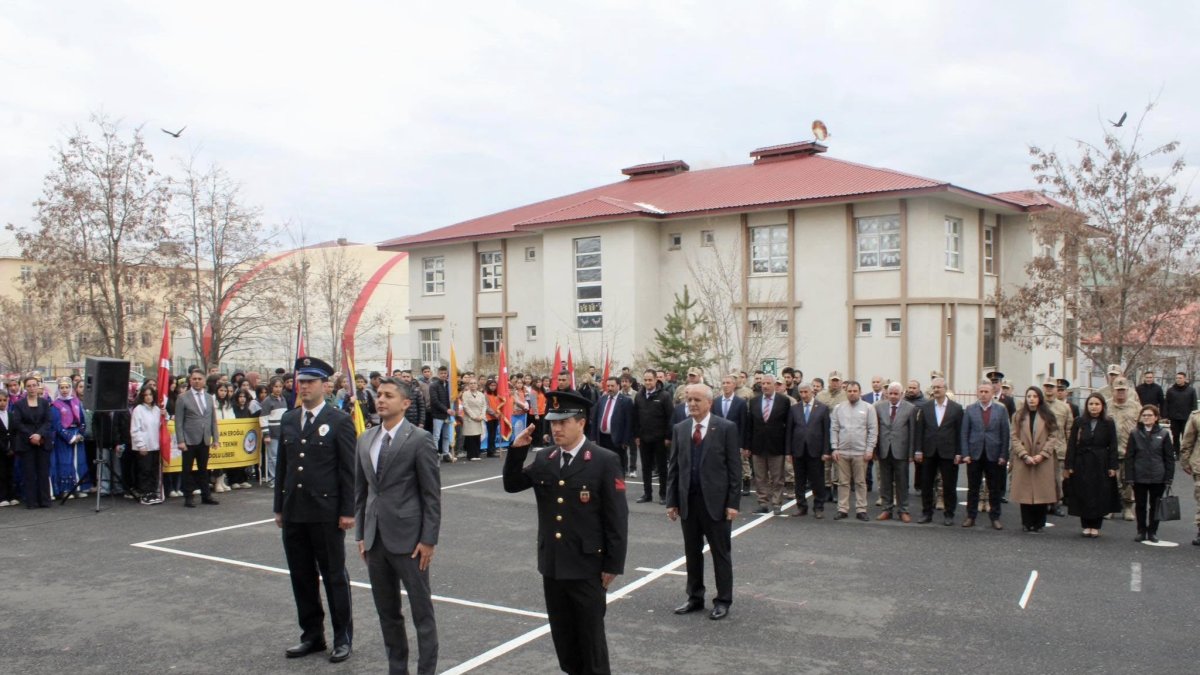Hamur'un düşman işgalinden kurtuluşunun 107. yıl dönümü kutlandı