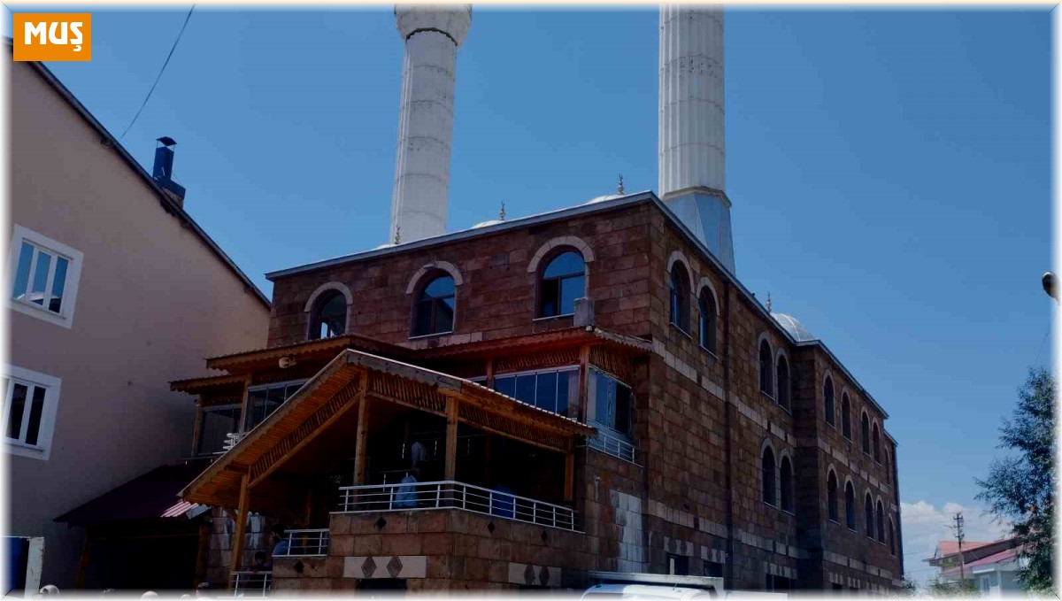 Haniye için Varto'da gıyabi cenaze namazı kılındı