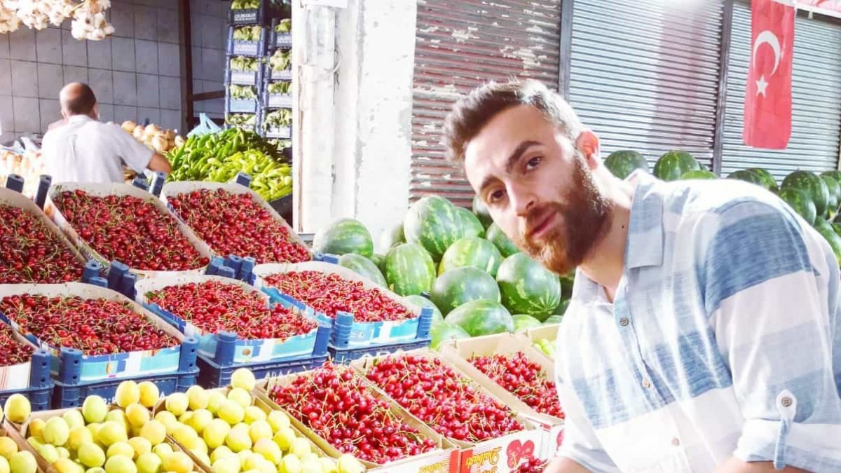 Hasadı başlayan yaş kayısı en pahalı meyve olarak dikkat çekiyor