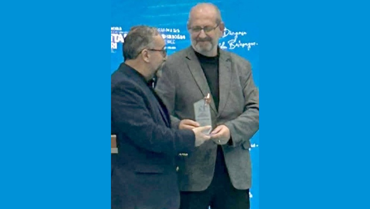 Hasan Hüseyin Tokuş'a edebiyat ödülü