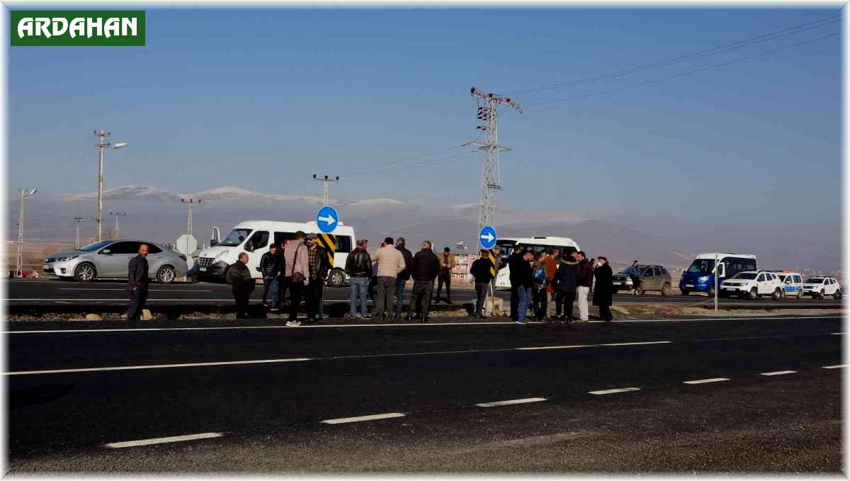 Hastane yolunda kavşak eylemi