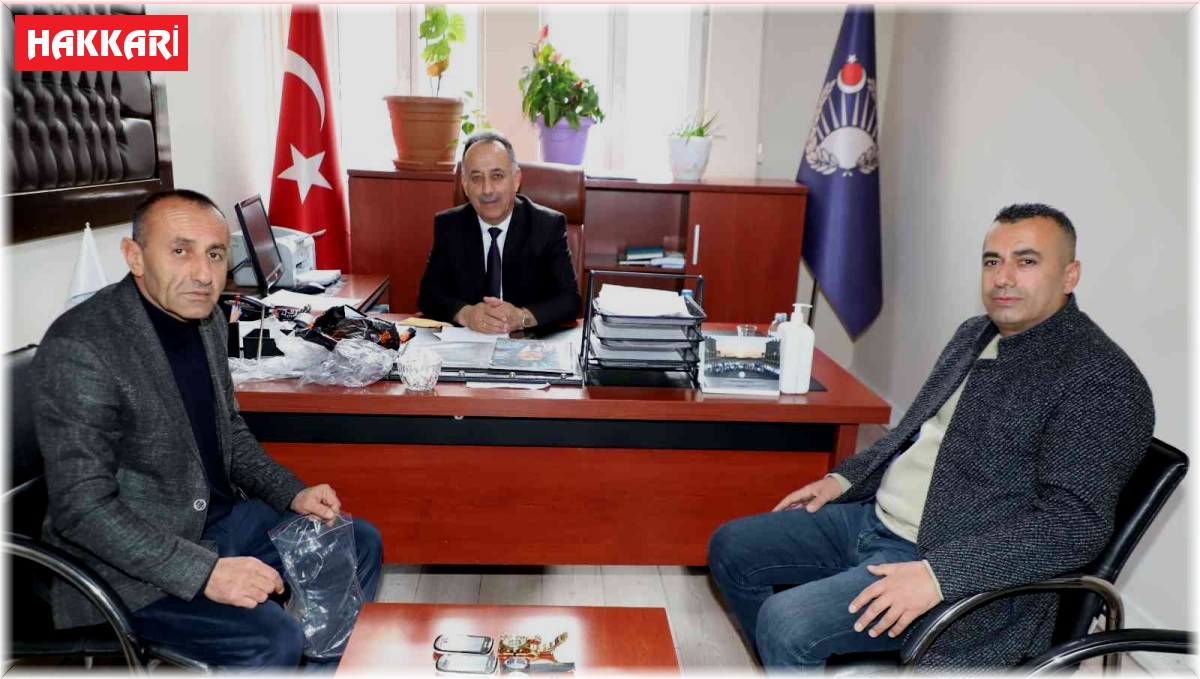 Hastanede unutulan eşyalar sahiplerini bekliyor