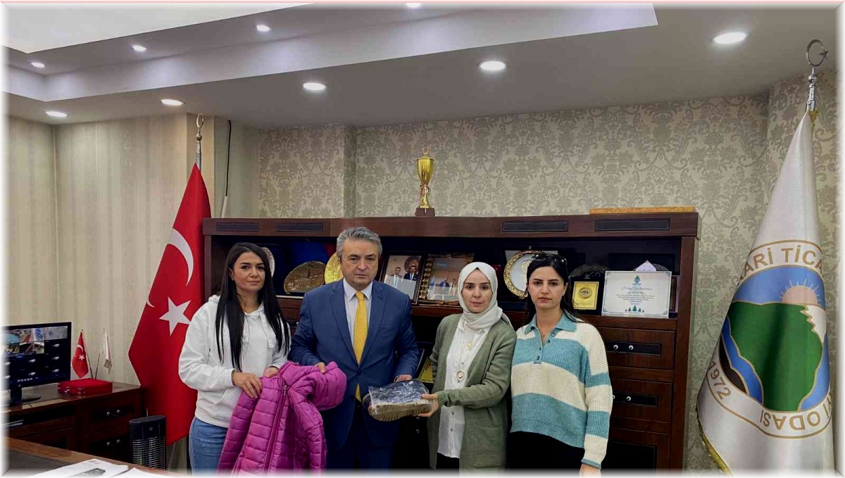 HATSO'dan giyim ve ayakkabı yardımı