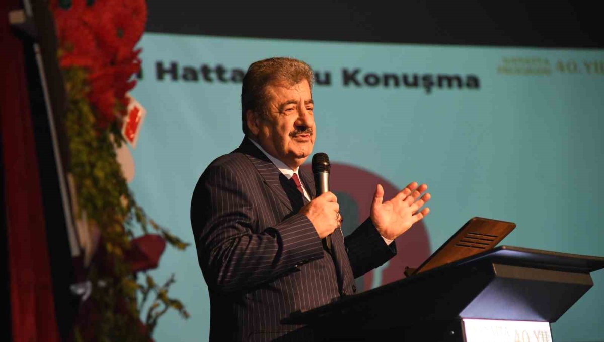 Hattatoğlu 40. sanat yılını kutladı