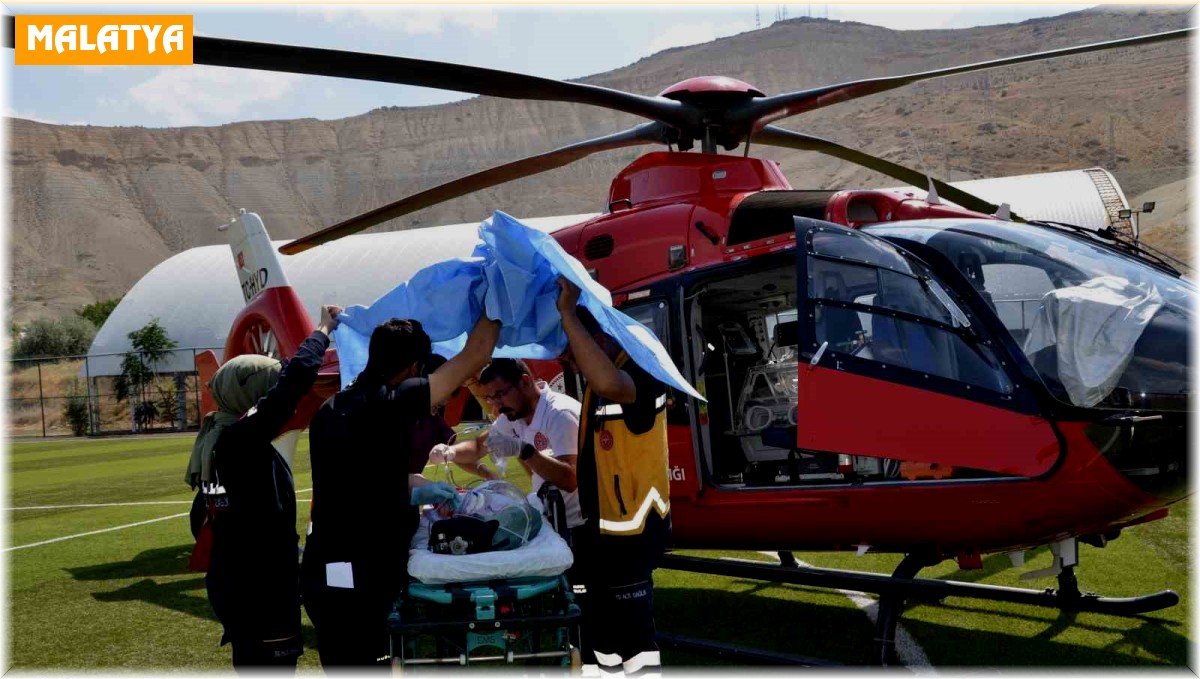 Hava ambulansı yeni doğan bebek için havalandı