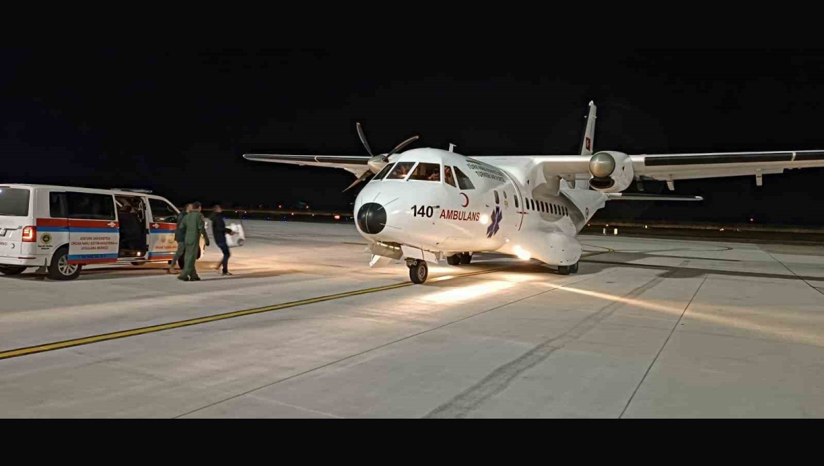 Hava Kuvvetleri'ne ait uçakla Ordu'dan Erzincan'a karaciğer grefti başarıyla ulaştırıldı