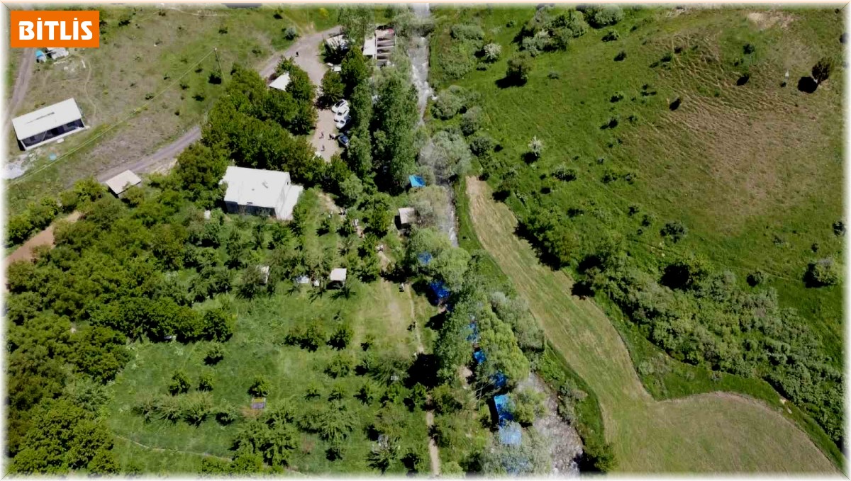 Havaların ısınmasıyla birlikte piknik alanları doldu taştı