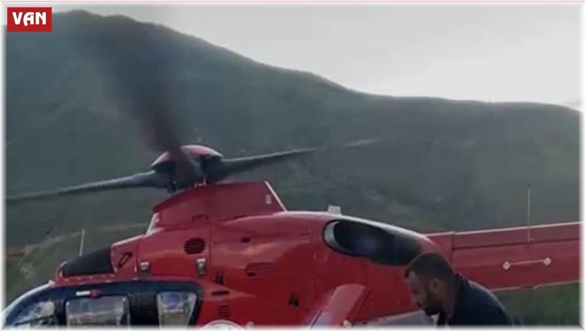 Hayvanın tepmesi sonucu ayağı kırılan şahıs için helikopter havalandı