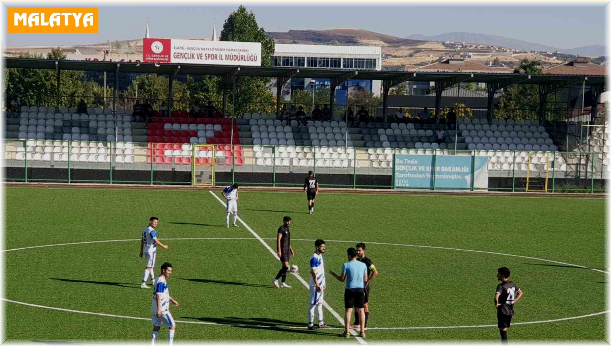 Hazırlık maçında gülen taraf Arguvanspor oldu