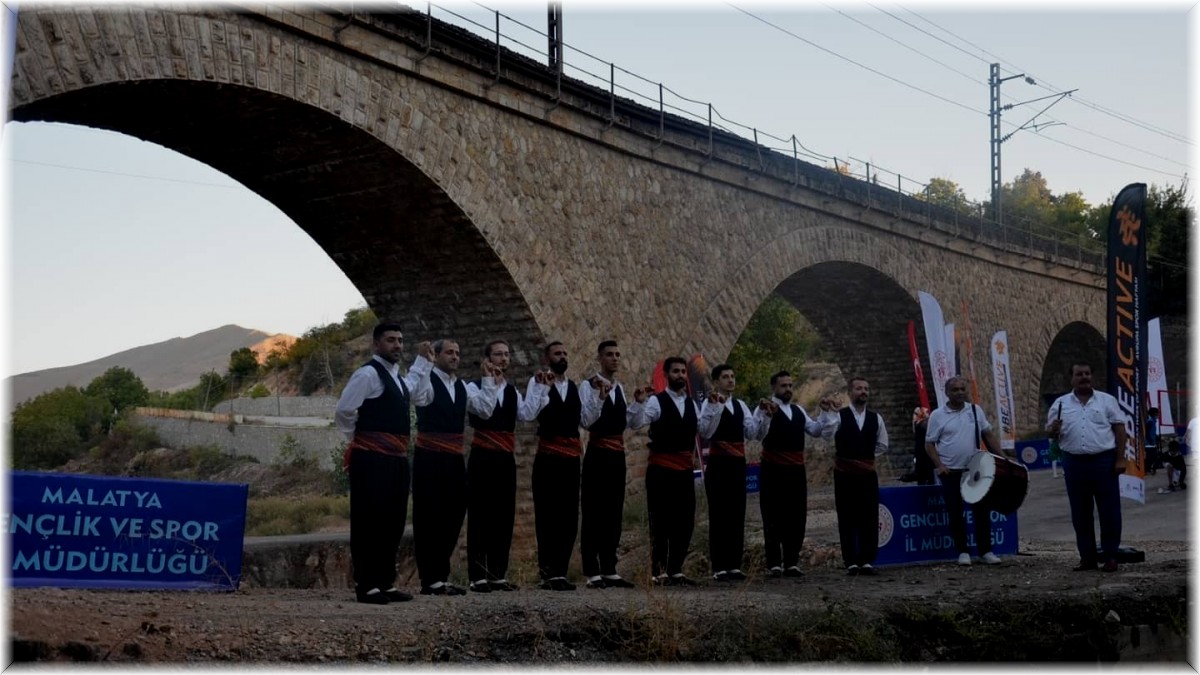 Hem spor hem tanıtım