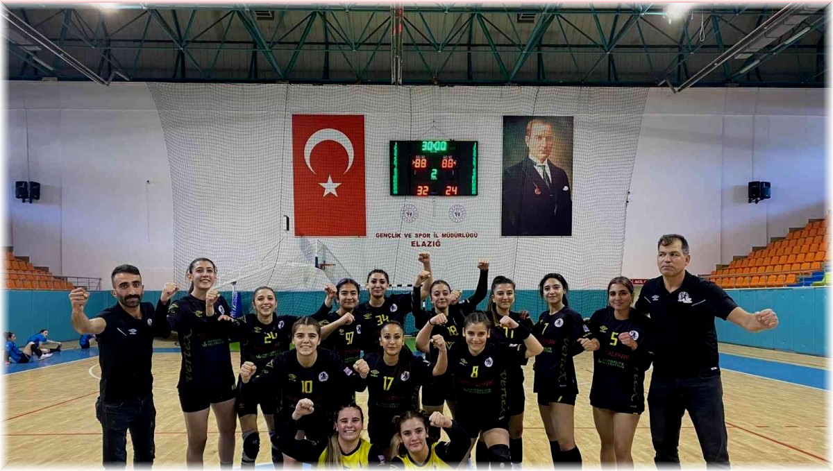 Hentbol Kadınlar 1. Ligi: Elazığ SYSK: 32 - Aksaray Belediyespor: 24