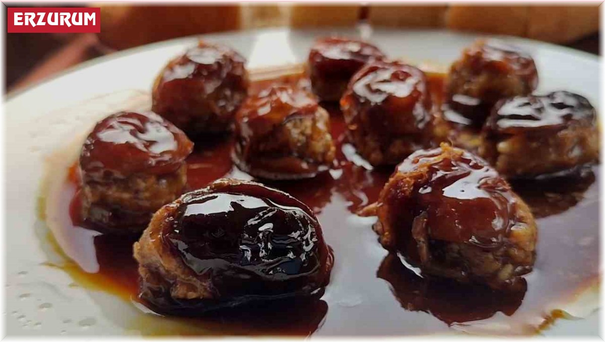 Heris tatlısı geleneğini sürdürüyor