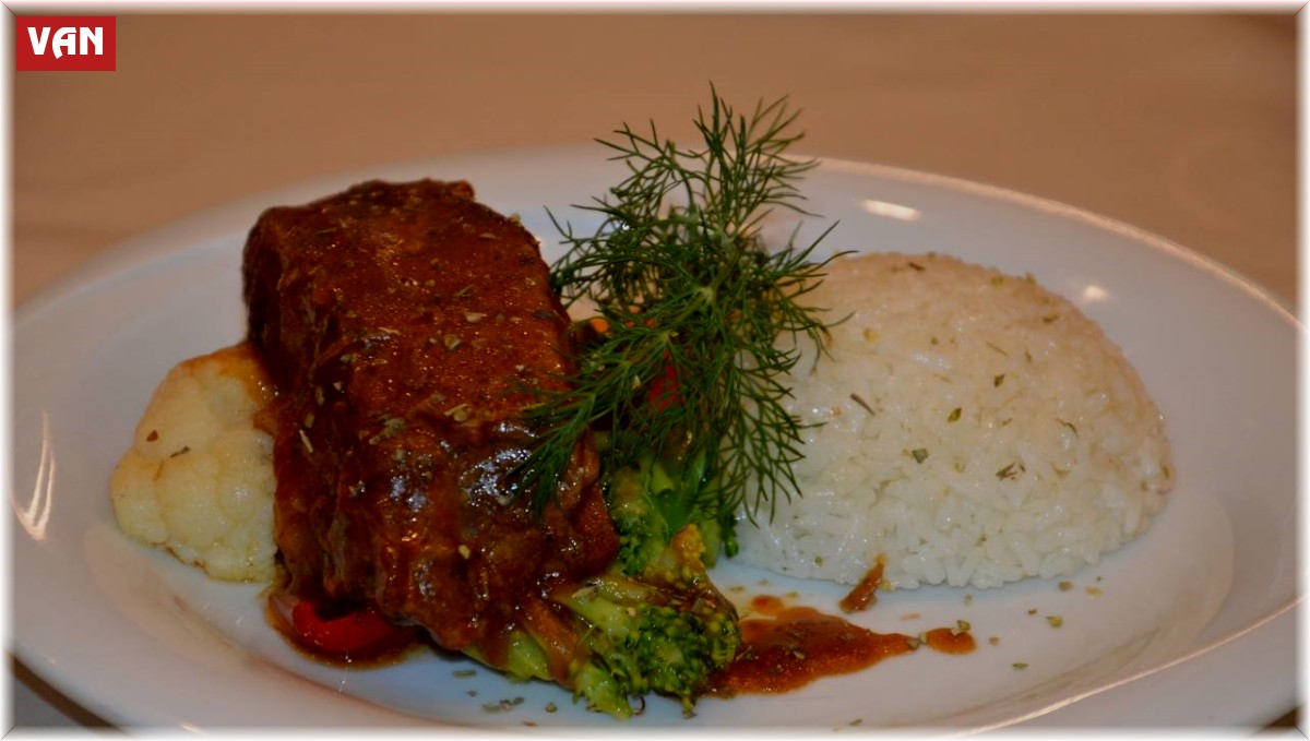 Hilton'dan 5 yıldızlı iftar menüsü