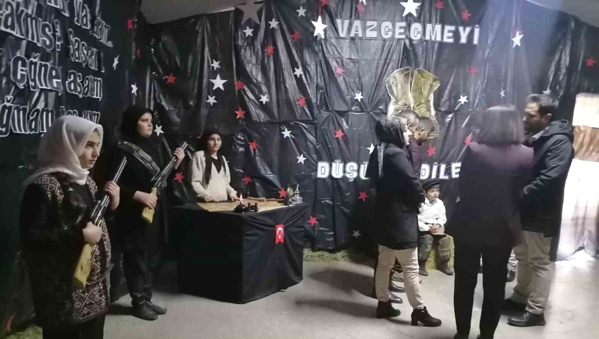 Hınıs'ta canlı müze beğeni topladı