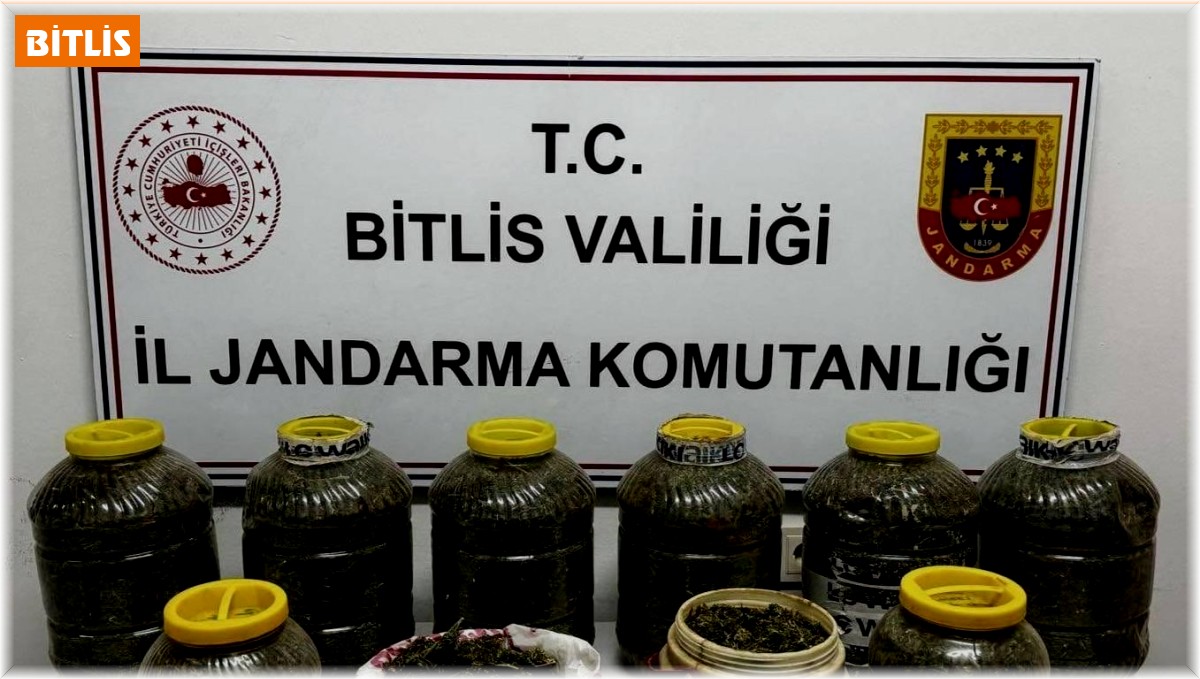 Hizan'da 11 kilo 450 gram skunk maddesi ele geçirildi