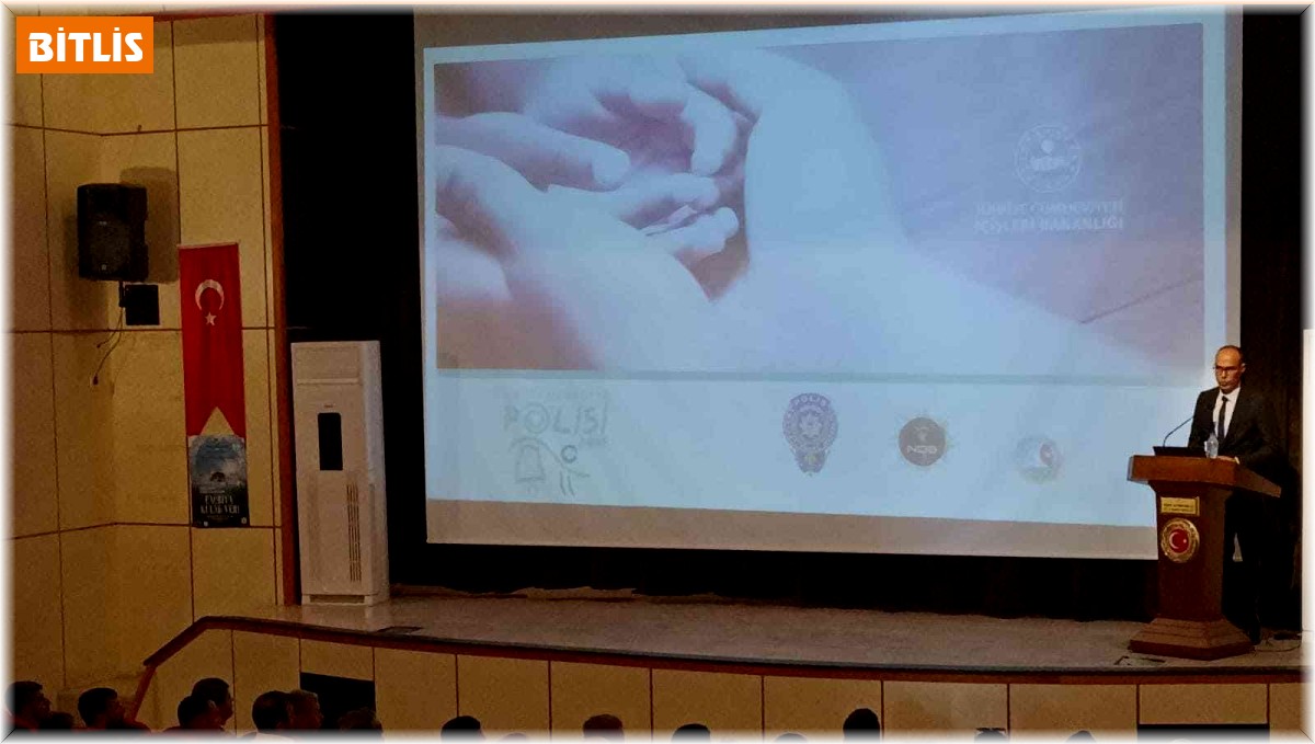 Hizan'da "En İyi Narkotik Polisi: Anne" eğitim semineri verildi