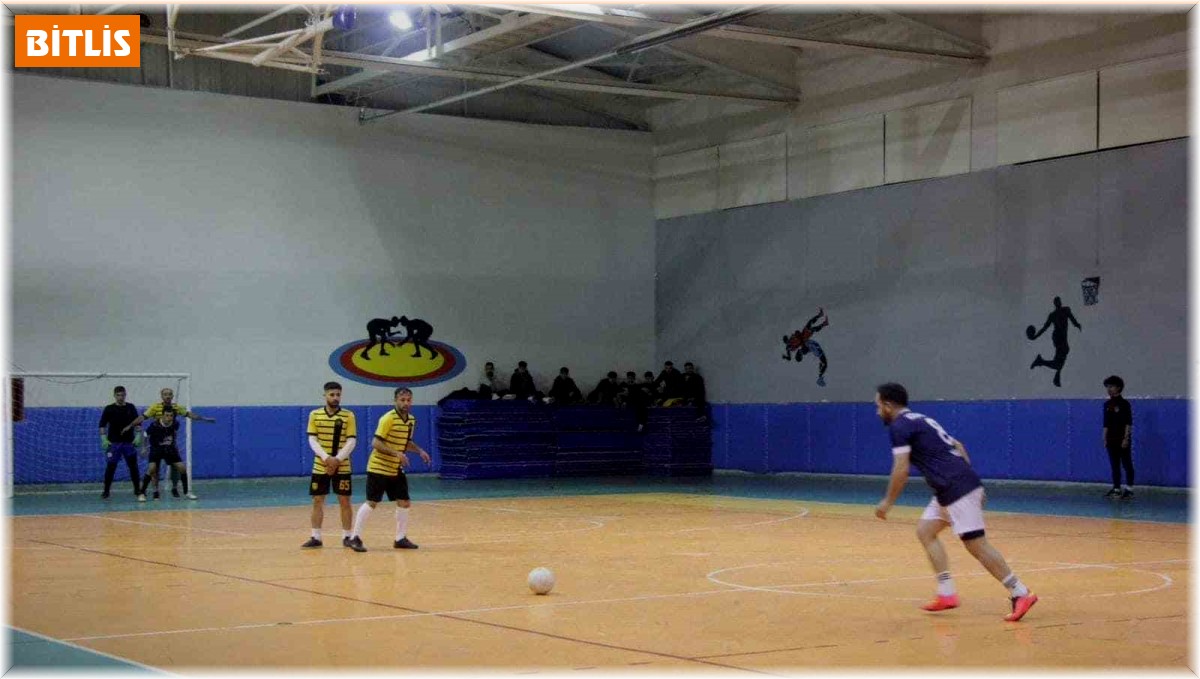 Hizan'da 'Futsal Turnuvası' düzenlendi
