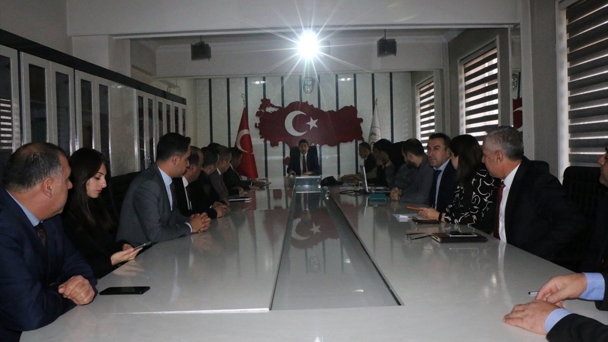 Hizan'da "Kadına Yönelik Şiddetle Mücadele" toplantısı düzenlendi