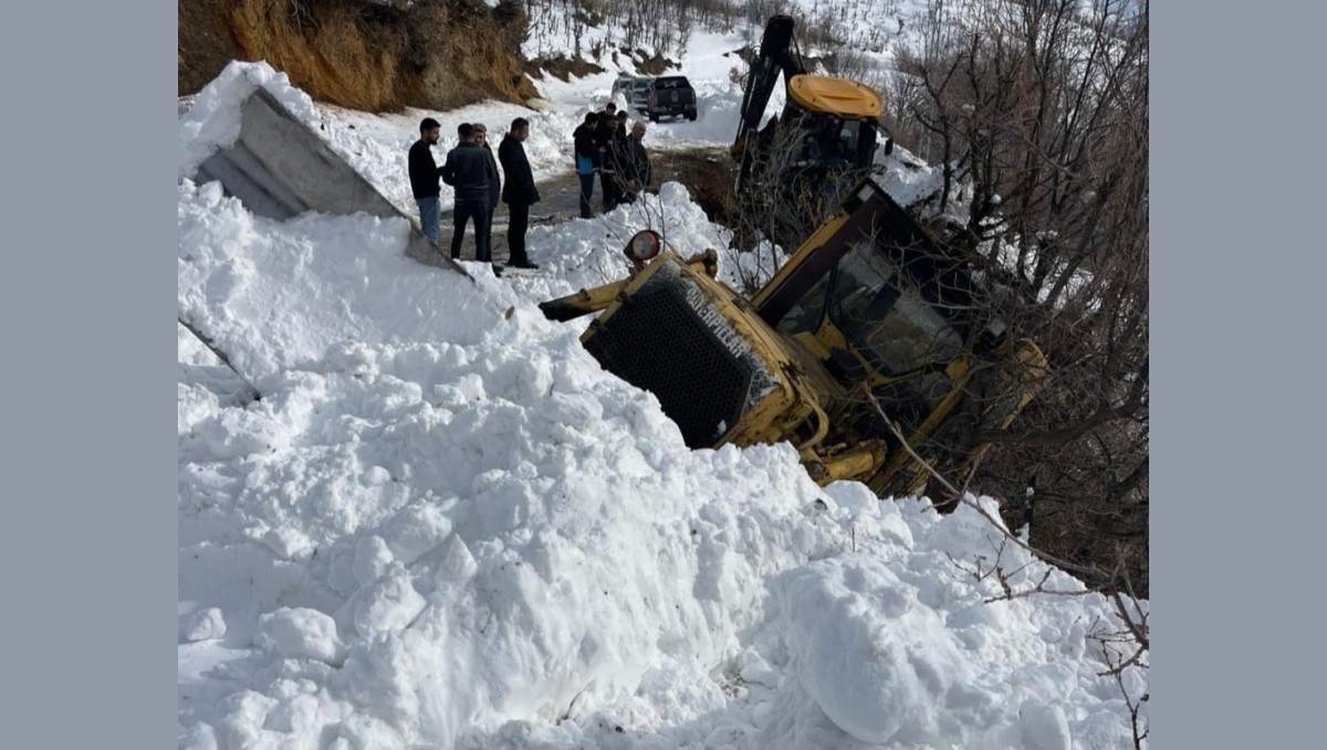 Hizan'da karla mücadele sırasında kaza