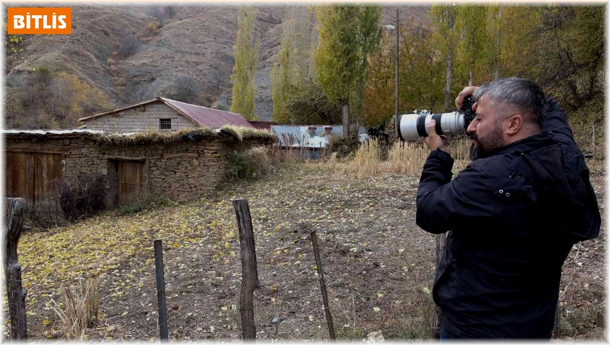 Hizan'da sonbaharla gelen taş ev güzelliği