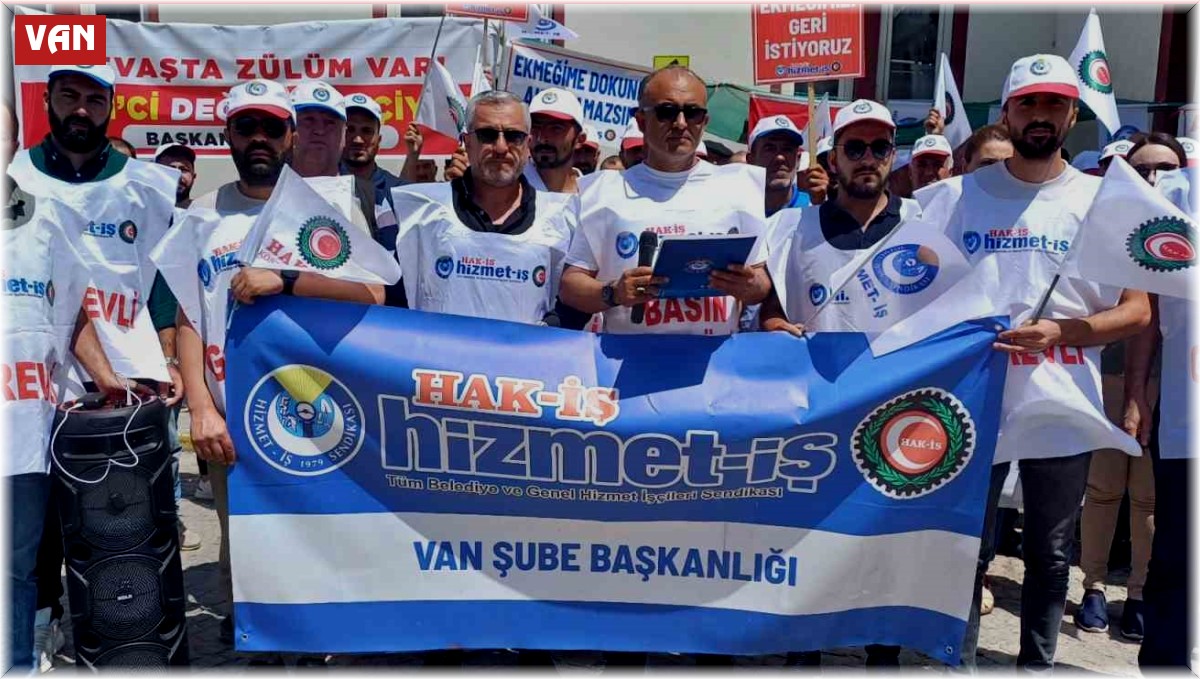 Hizmet-İş'ten işten çıkarılan işçilere destek