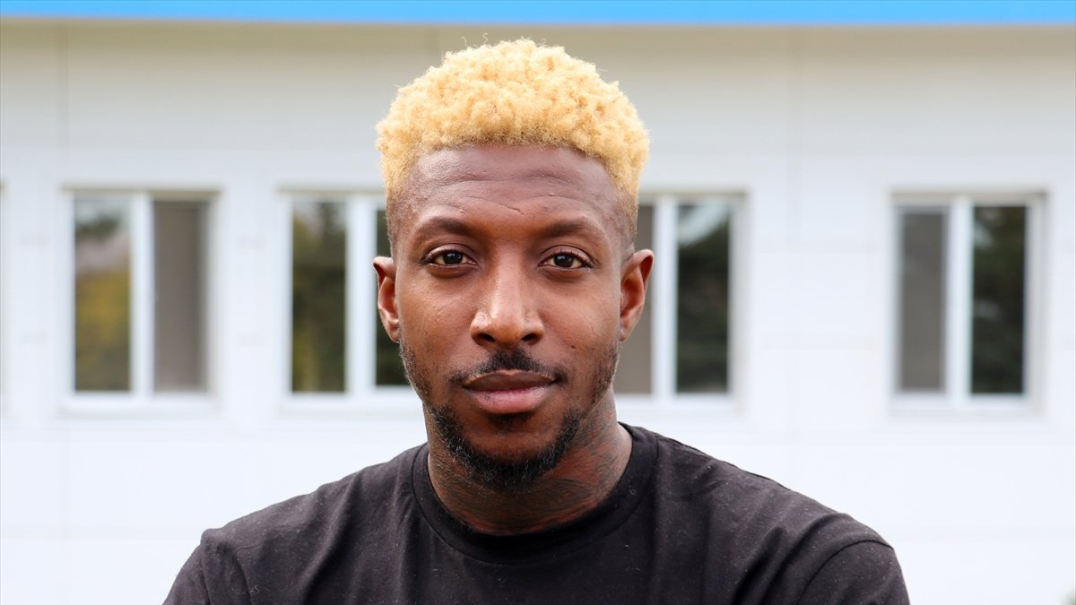 Hollandalı futbolcu Mitchell Donald, Erzurum'da mutlu: