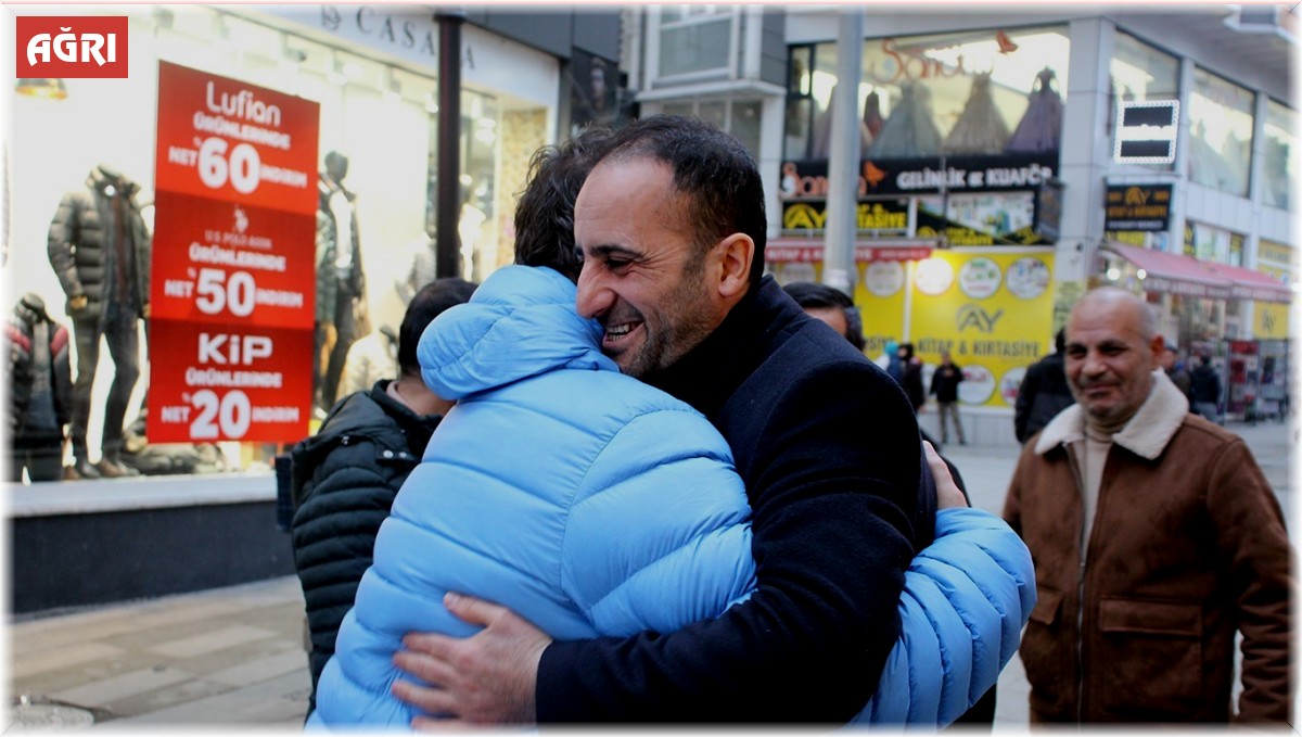 HÜDA PAR Ağrı Belediye Başkan Adayı Yılmaz, temaslarını sürdürüyor