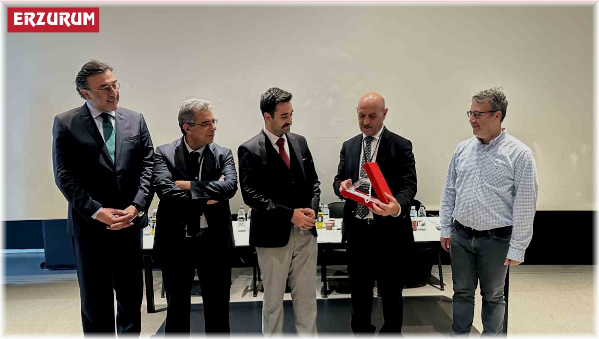 Hukuk Fakültesi öğrencilerinden büyük başarı