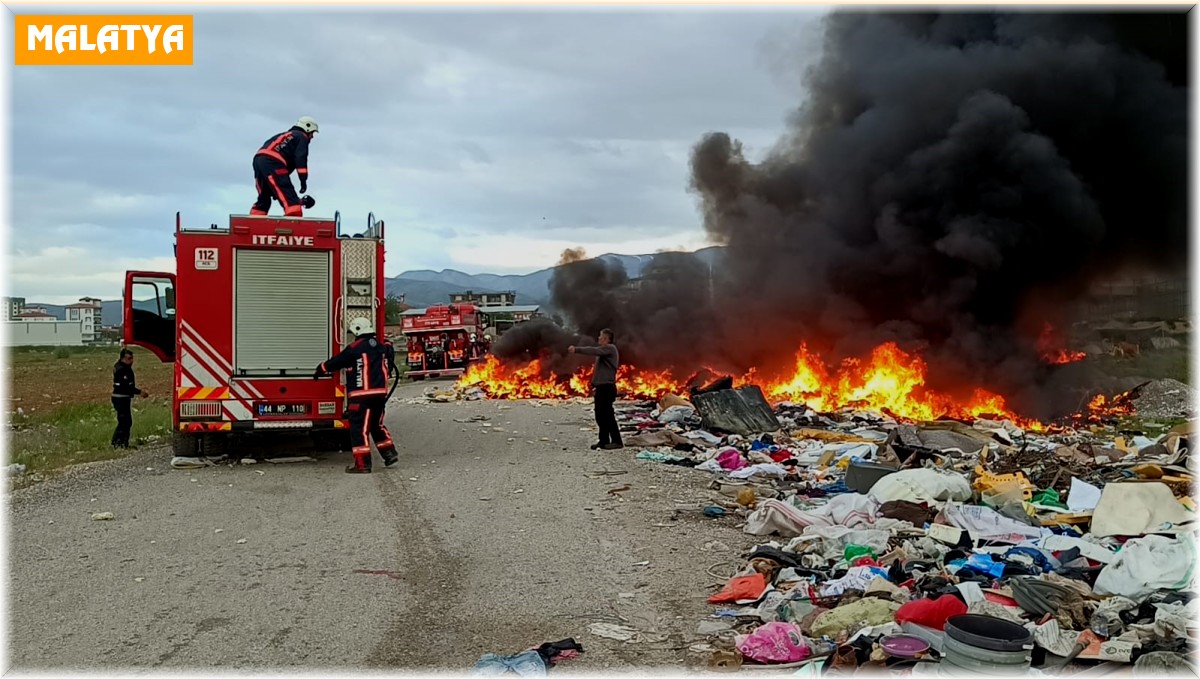 Hurdacılar sitesinde korkutan yangın