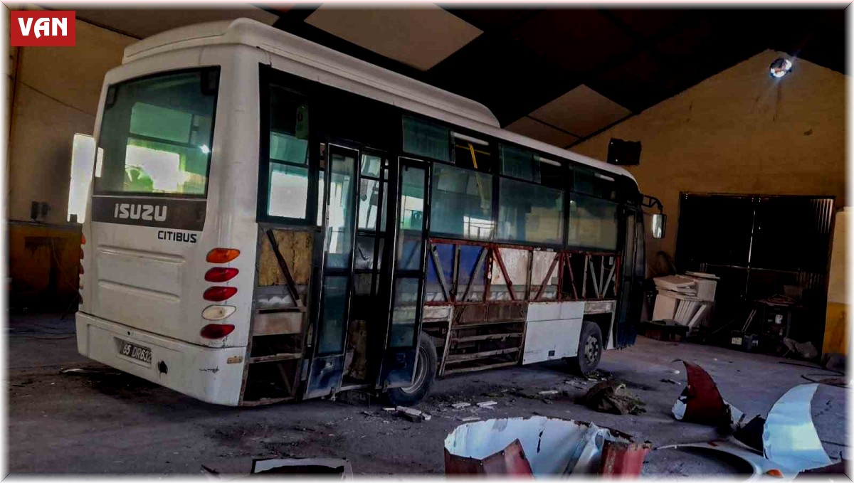 Hurdaya alınan 5 midibüs yeniden onarılarak hizmete alındı