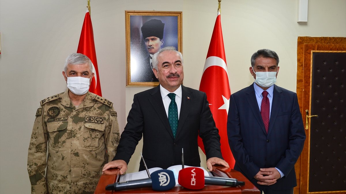 İçişleri Bakan Yardımcısı Ersoy ve Jandarma Genel Komutanı Çetin, Tunceli'de ziyaretlerde bulundu
