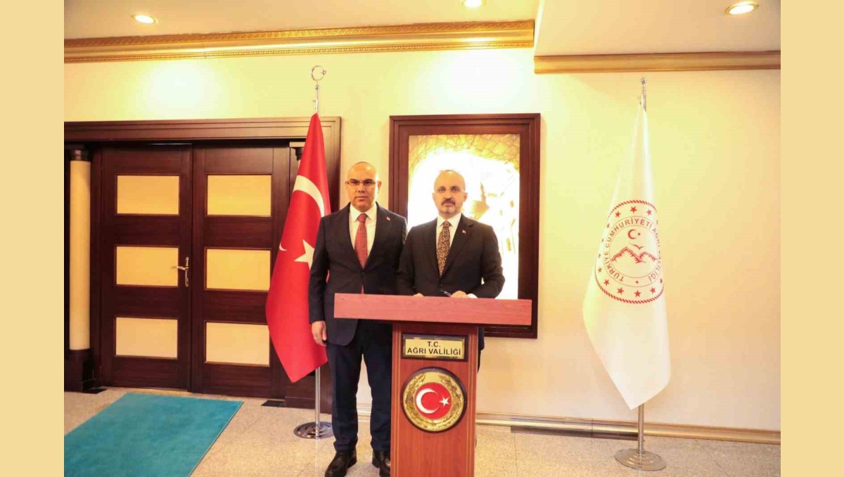 İçişleri Bakan Yardımcısı Turan: "Sahipsiz hayvan sorununu Türkiye'nin gündeminden çıkaracağız"