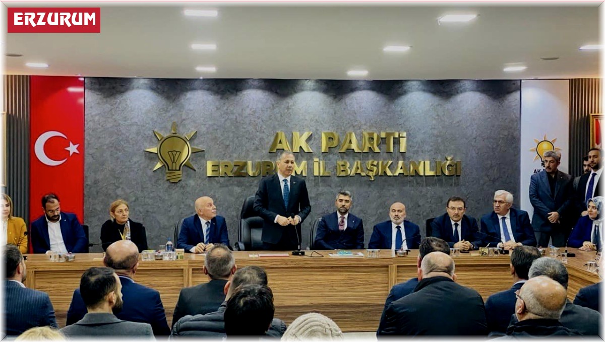 İçişleri Bakanı Yerlikaya, AK Parti İl Başkanlığını ziyaret etti
