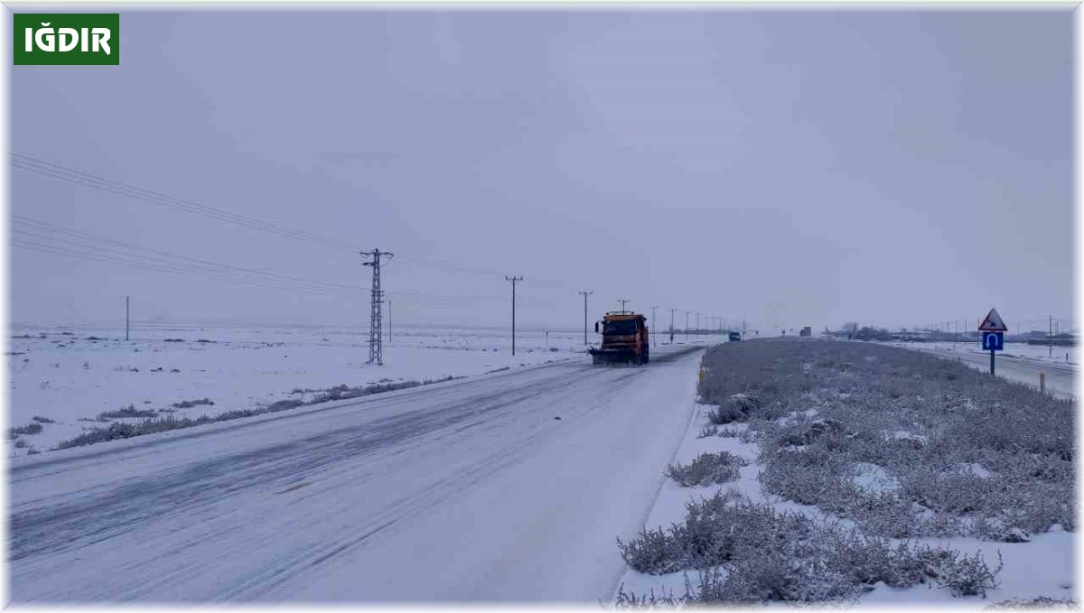 Iğdır'da 23 köy yolu ulaşıma kapandı