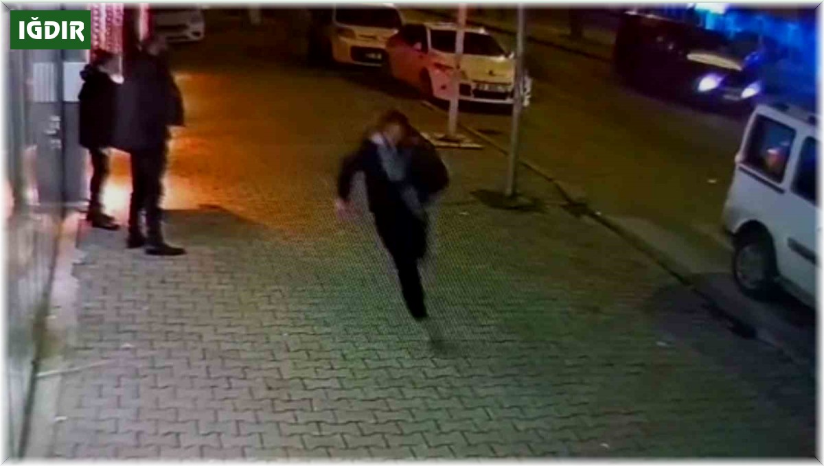 Iğdır'da bir minibüs dolusu göçmen kaçak yakalandı