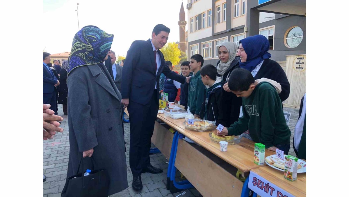 Iğdır'da Gazze'ye destek için "Bir Okul, Bir Umut" temasıyla yardım kampanyası düzenlendi