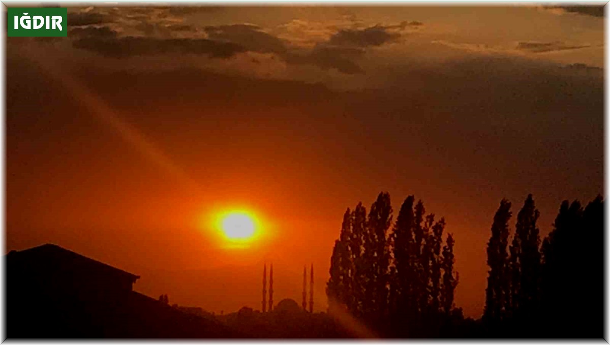 Iğdır'da gün batımı