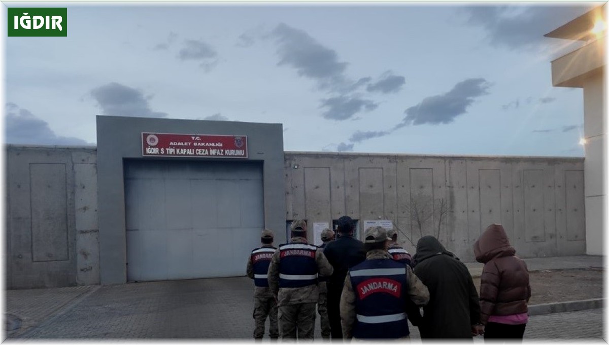 Iğdır'da iş adamına uygunsuz görüntülerle şantaja suçüstü