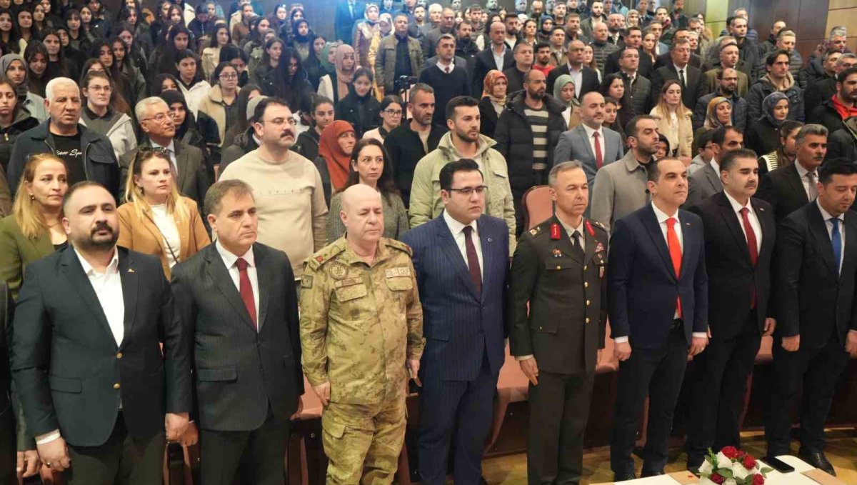 Iğdır'da İstiklal Marşı'nın kabulünün 105. yılı törenle anıldı