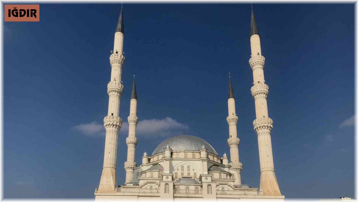 Iğdır'da kış mevsiminde bahar havası yaşanıyor