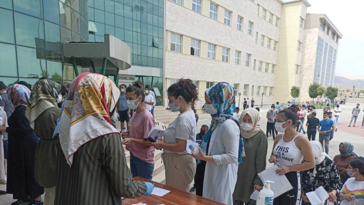 Iğdır'da KPSS maratonu başladı