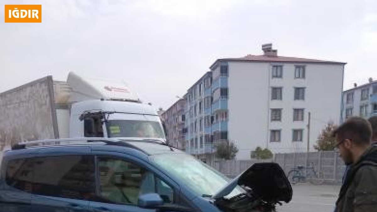 Iğdır'da maddi hasarlı kaza