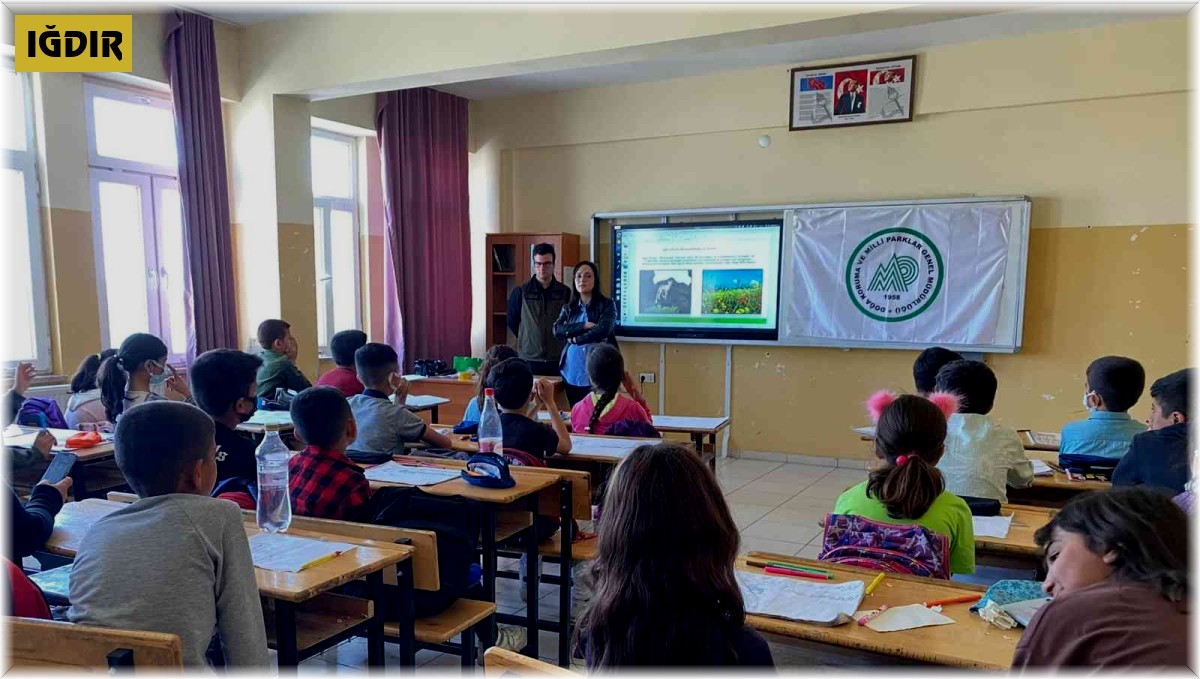 Iğdır'da öğrencilere doğa eğitimi