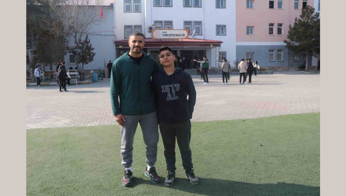 Iğdır'da öğretmen, öğrencisini heimlich manevrası ile kurtardı