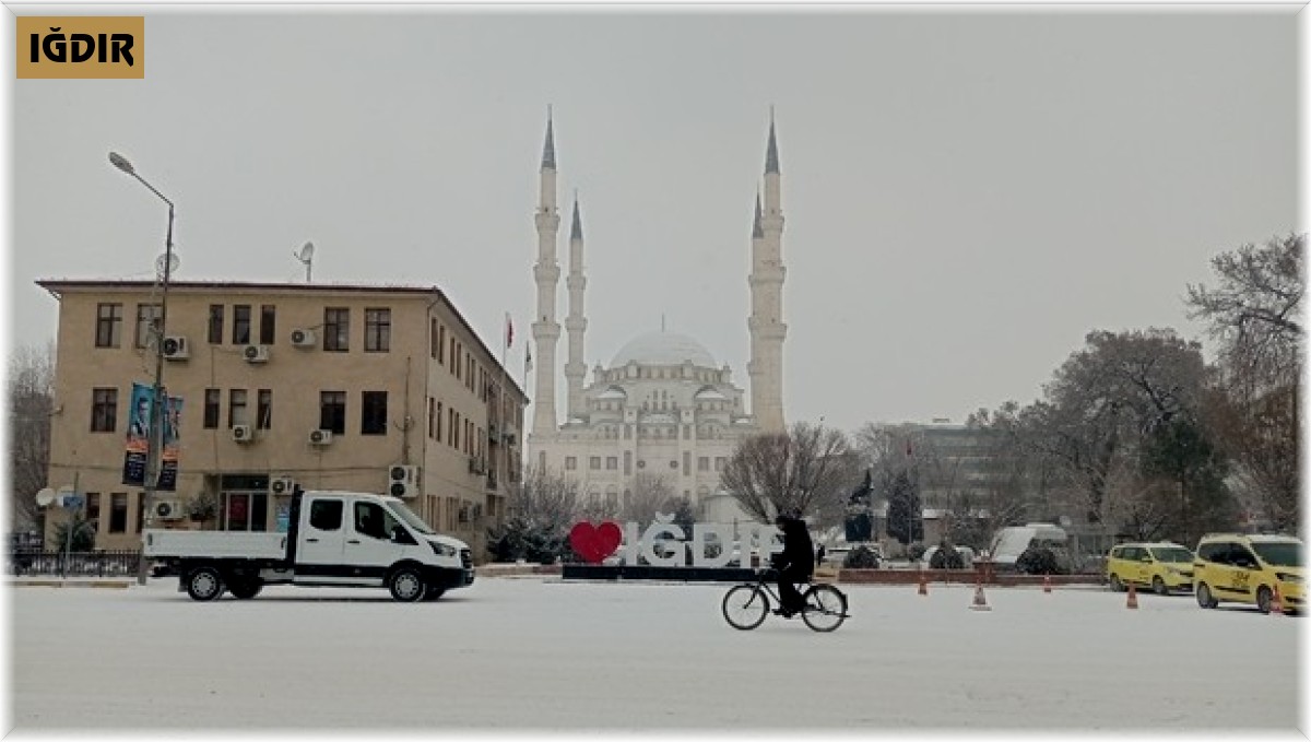 Iğdır'da okullara kar tatili