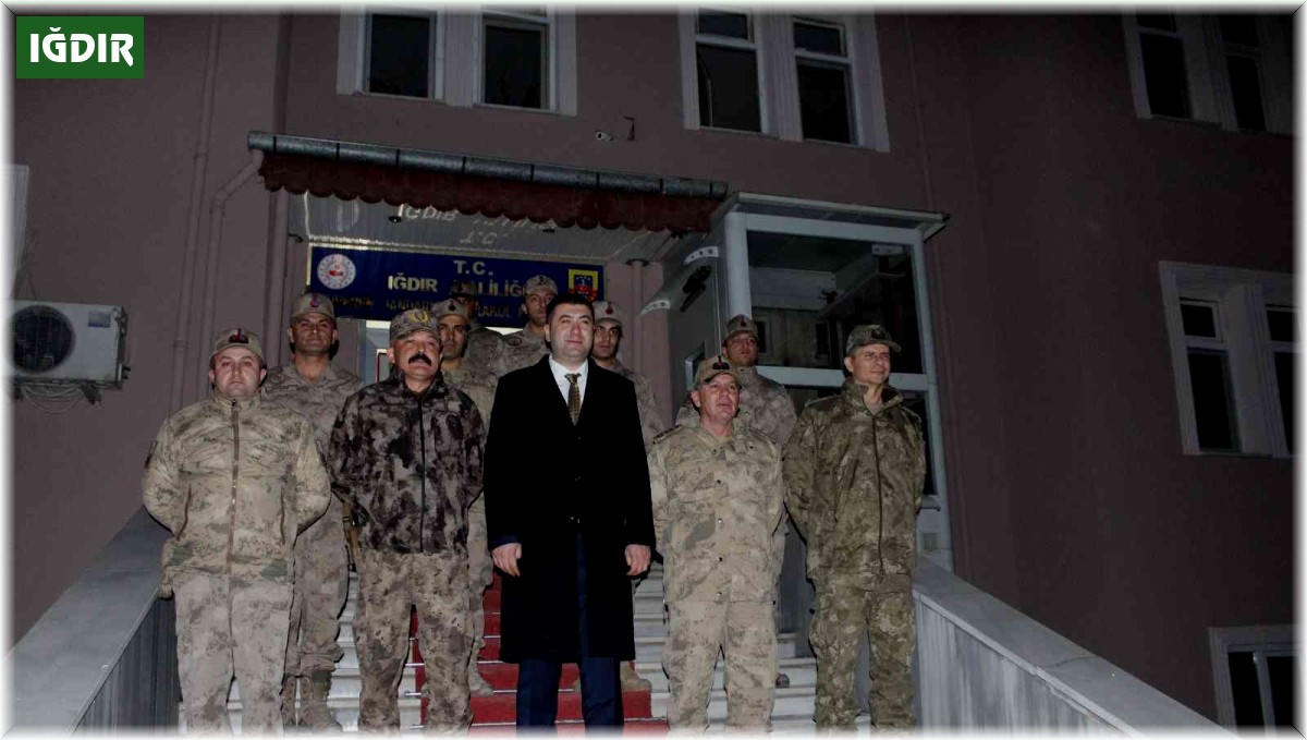 Iğdır'da protokolden kurumlara yılbaşı ziyareti