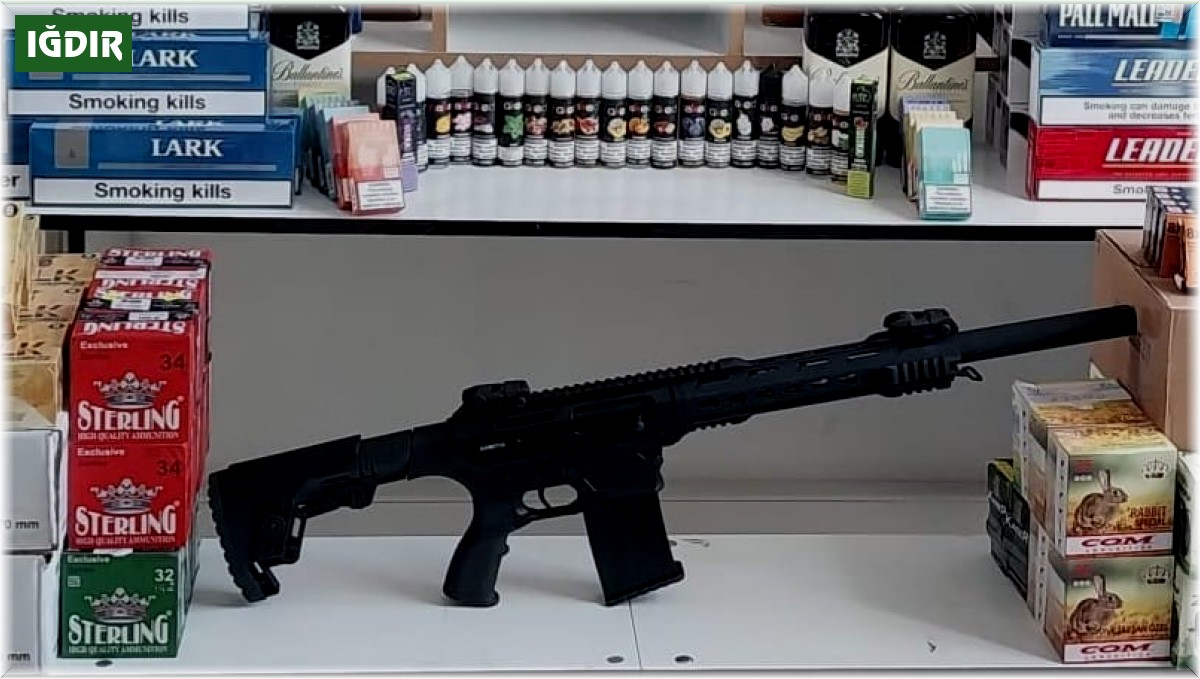 Iğdır'da ruhsatsız silah operasyonu