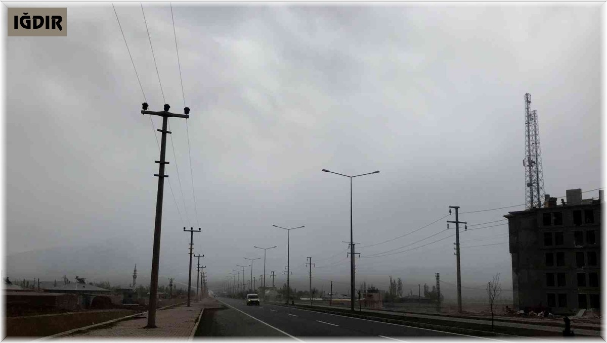 Iğdır'da rüzgar etkili oldu